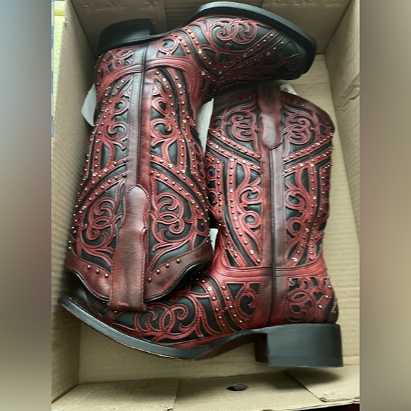 NWT Corral Laser-cut studded cowgirl boots - Picture 4 of 7